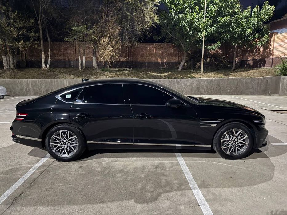 Genesis G80 2026 год