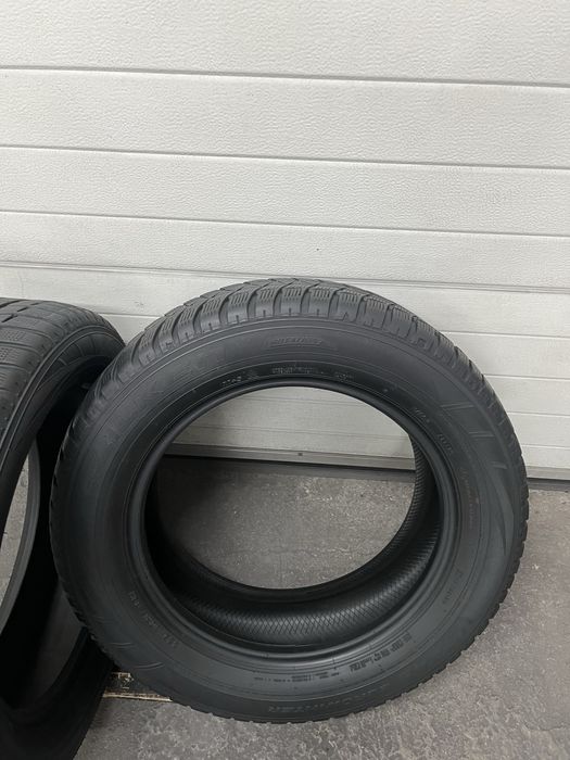 Anvelope iarna falken 225/60/17