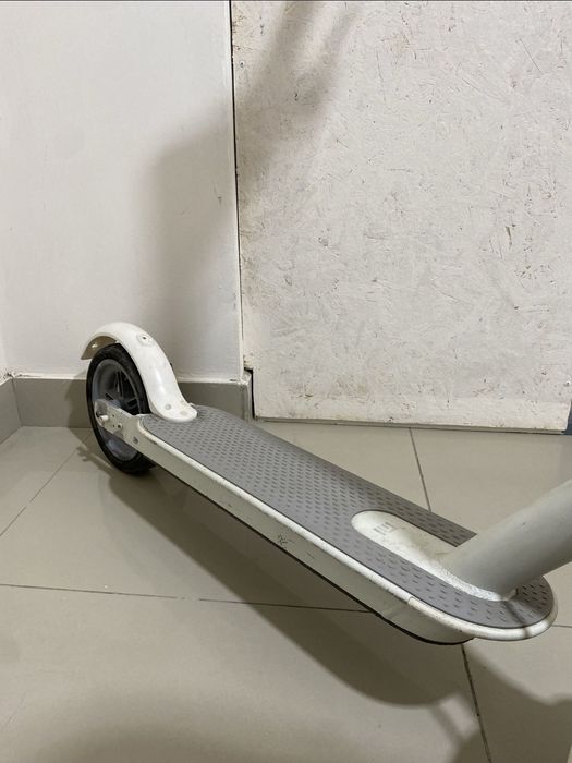 Продам самокат xiaomi m365