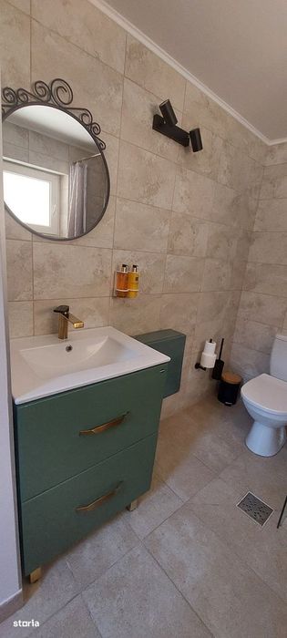 Duplex ultracentral, langa Biserica Neagra