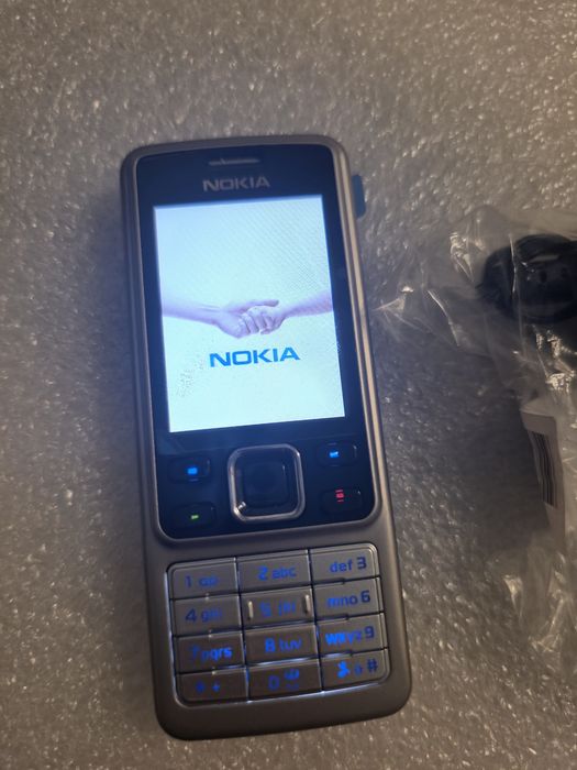 6300 Nokiq Hoв  телефон