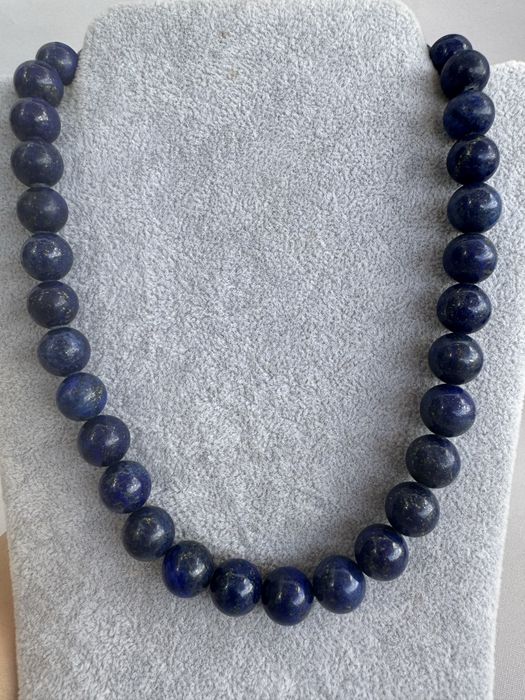 Colier din lapis lazuli si argint