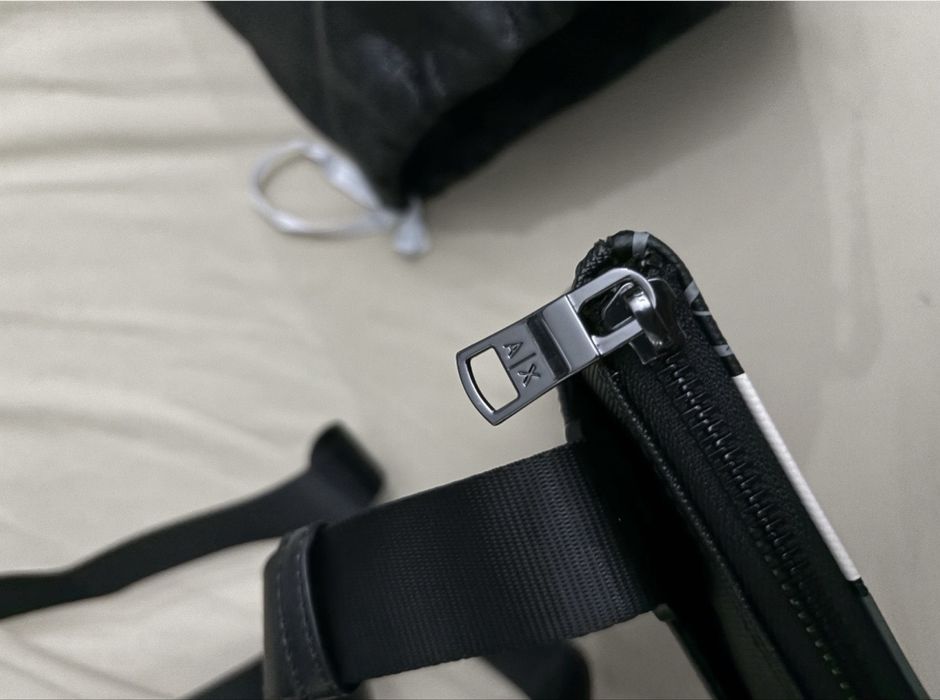 Armani Exchange мъжка чанта