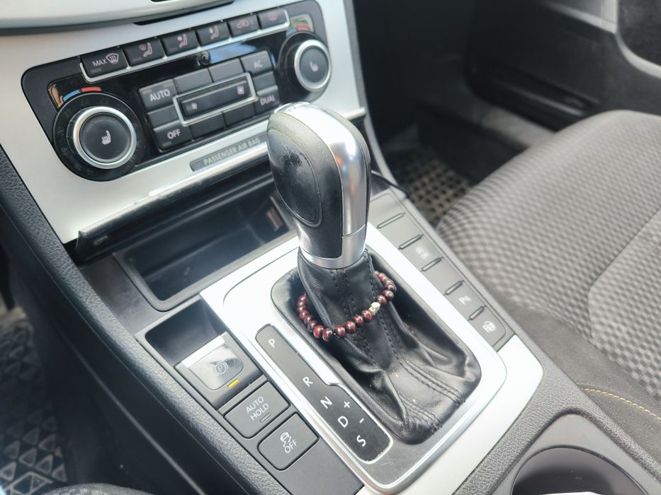 VOLKSWAGEN Passat 2011 — imagine 5