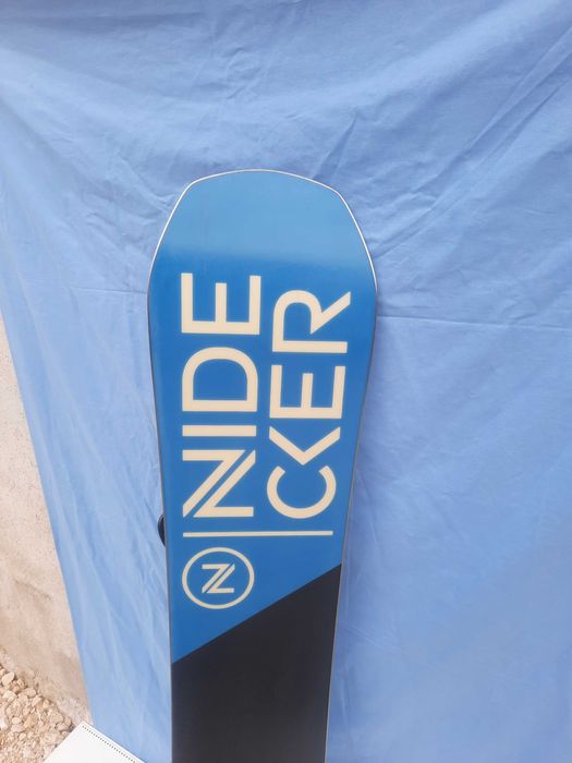 Сноуборд NIDECKER AXIS с автомати 156см.