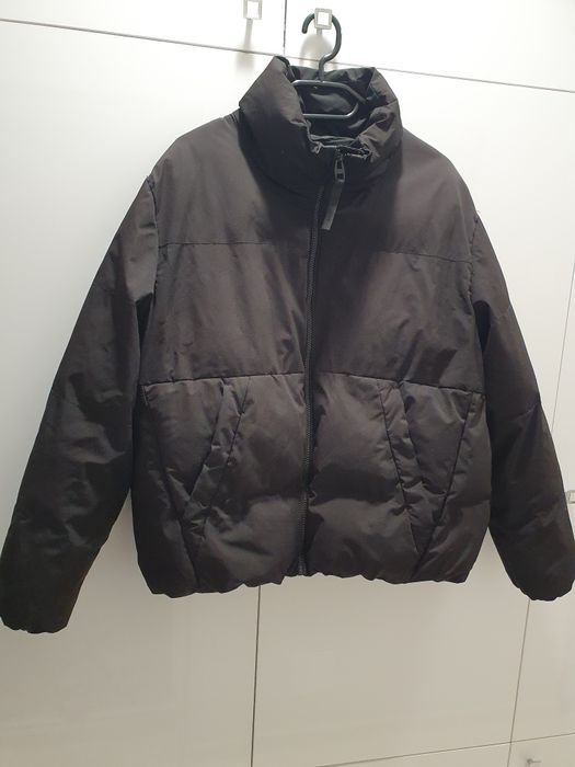 Зимно дамско яке бомбър черно