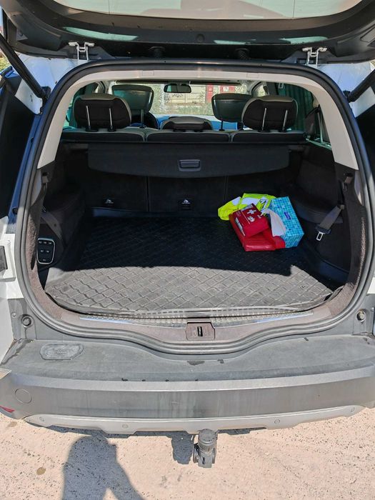 Vand RENAULT ESPACE Initiale Paris 2018 (7 locuri)