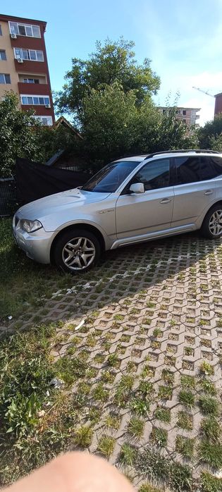 Mașina BMW X3 2008