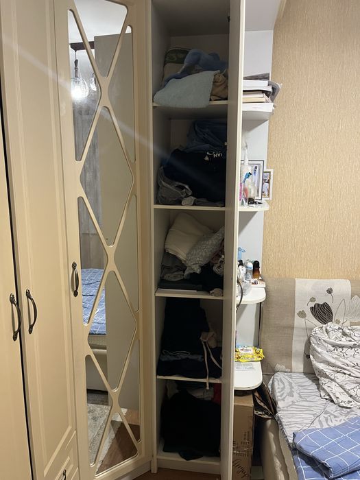 Спальный гарнитур