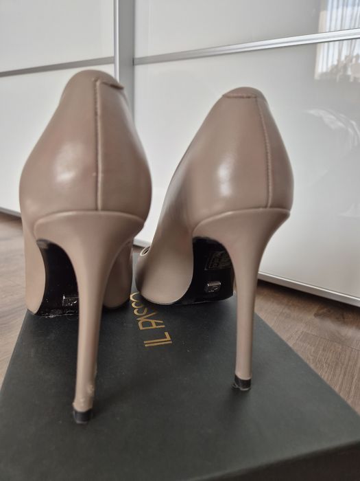 Pantofi stiletto Il Passo,marime 38, din piele