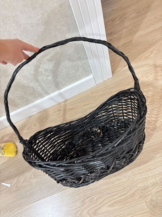 Продам подарочную корзину