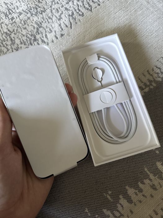 Продам iphone 17 prob