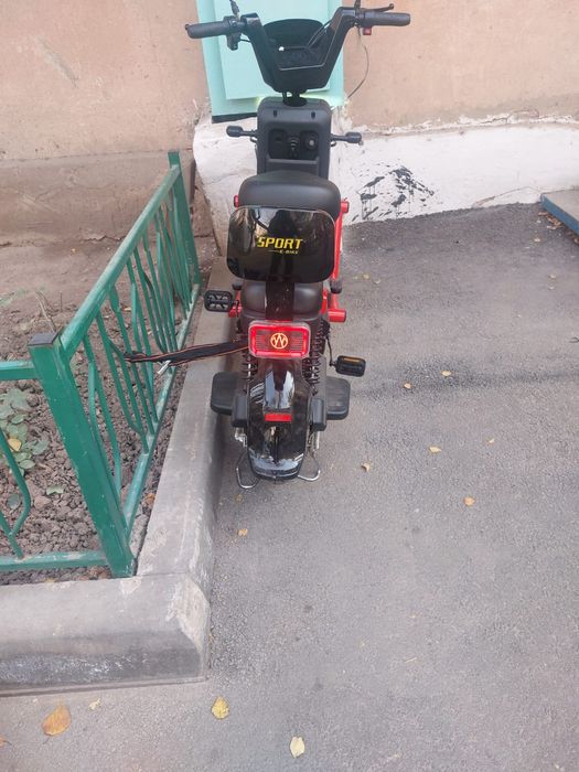 Электро скутер продам