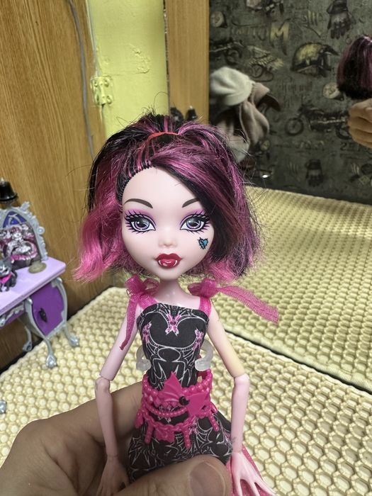 Продам куклу монстр хай!