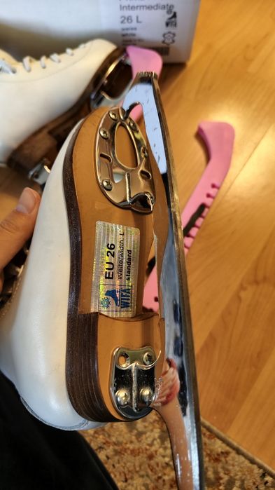 Коньки детские для фигурного катания