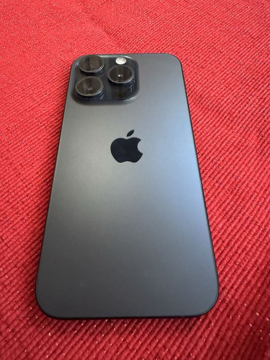 Iphone 15 pro син 128 gb
