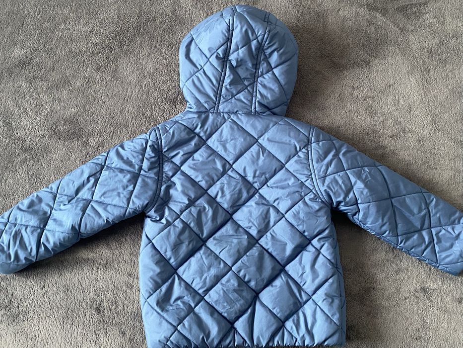 Geaca usoara de primavara, 3 ani