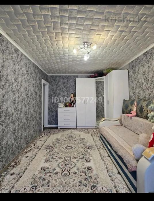 Продается 2 х комн квартира