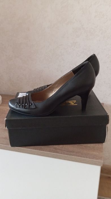 Туфли женские новые