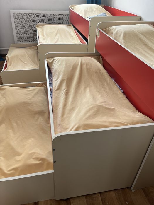 Балабакша жабылуына баиланысьы инвентарь сатылады