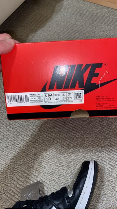 Jordan 1 high silver toe