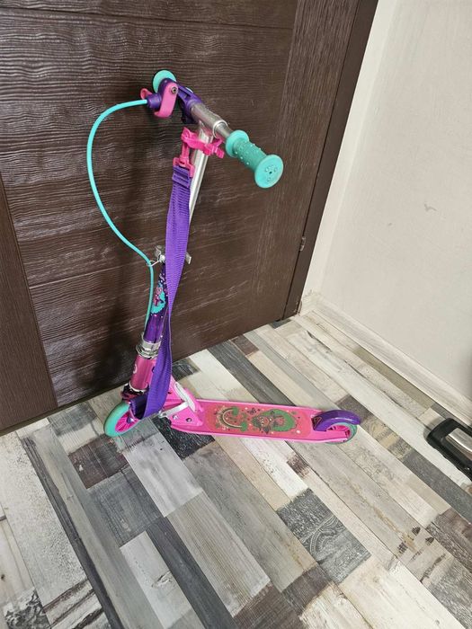 Тротинетки за момче и момиче регулиращи се