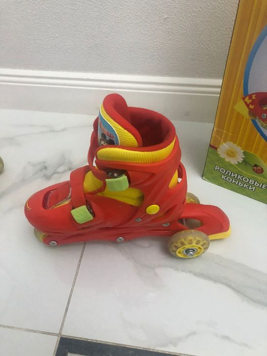 Продам трехколесные ролики