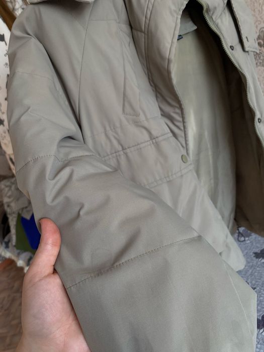Куртка весенняя.