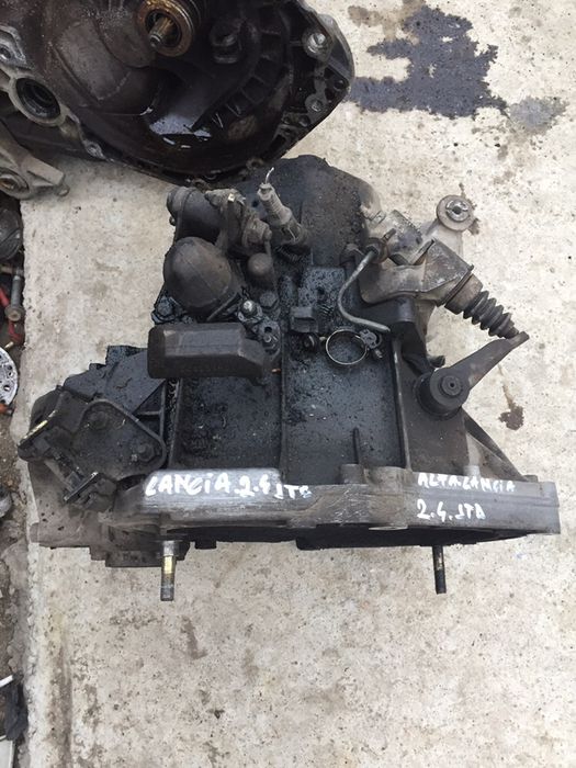 Cutie viteze alfa fomeo lancia 2.4 jtd 5+1 600 lei