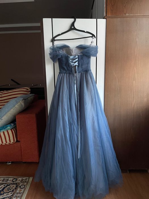 Продаю выпускное платье