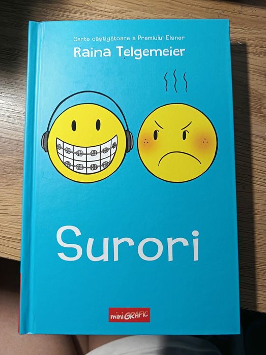 surori de Raina Telegemeier
