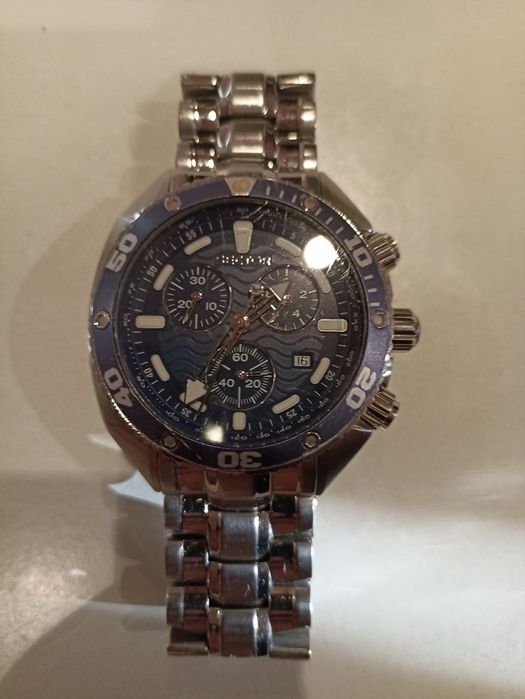 Часовник Sector Ocean Master chronograph