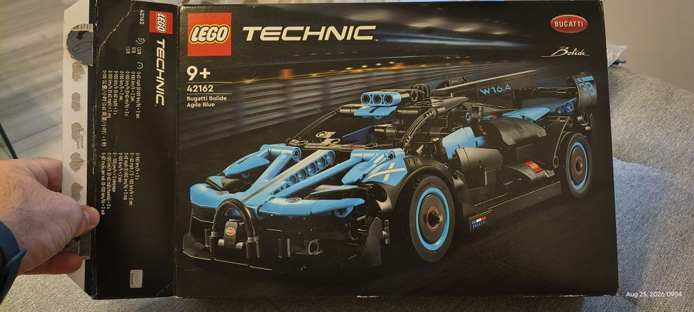 LEGO Technic - Bugatti Bolide Agile Blue 42162,905 piese