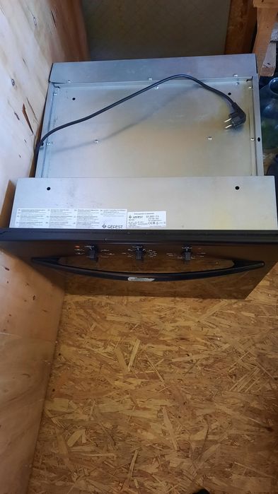 Духовка в отличном состоянии