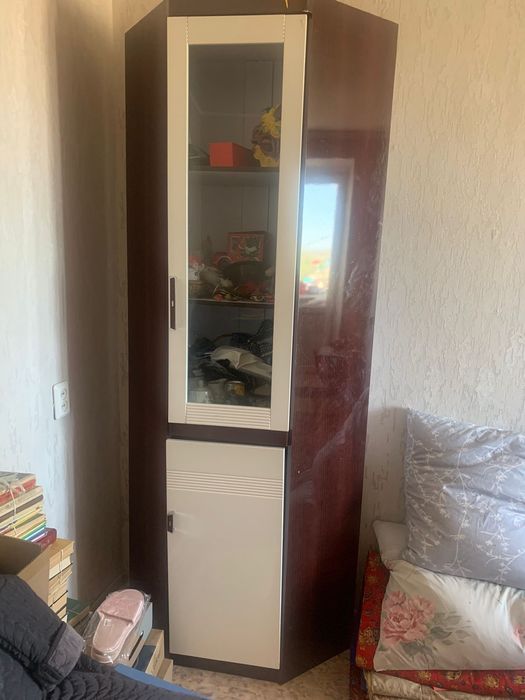 Шкаф продам срочно