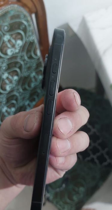 Iphone 16 pro titanium 256gb.