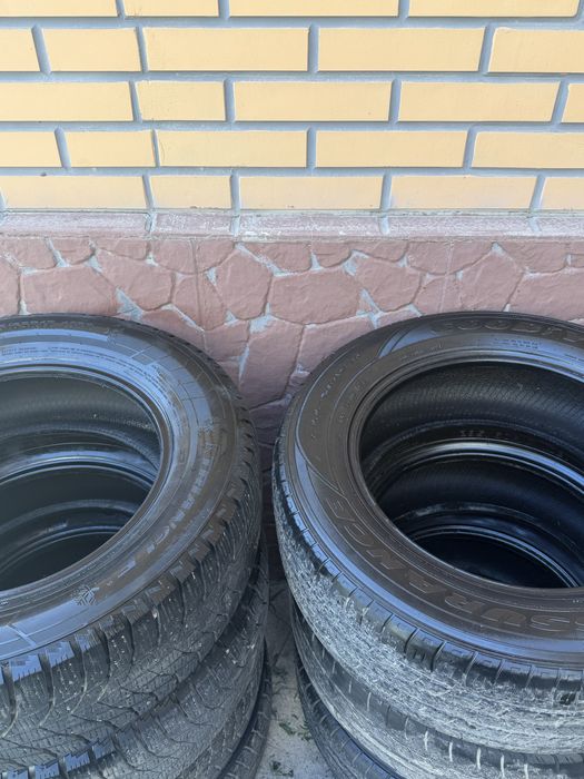 Шины продам 235/55/17