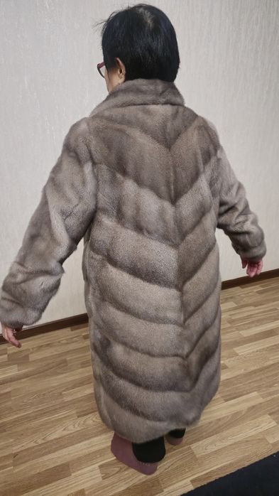 Норковая шуба сатылады