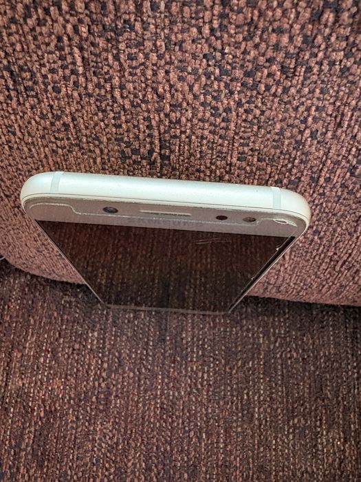 Samsung Galaxy J7 - отлично състояние