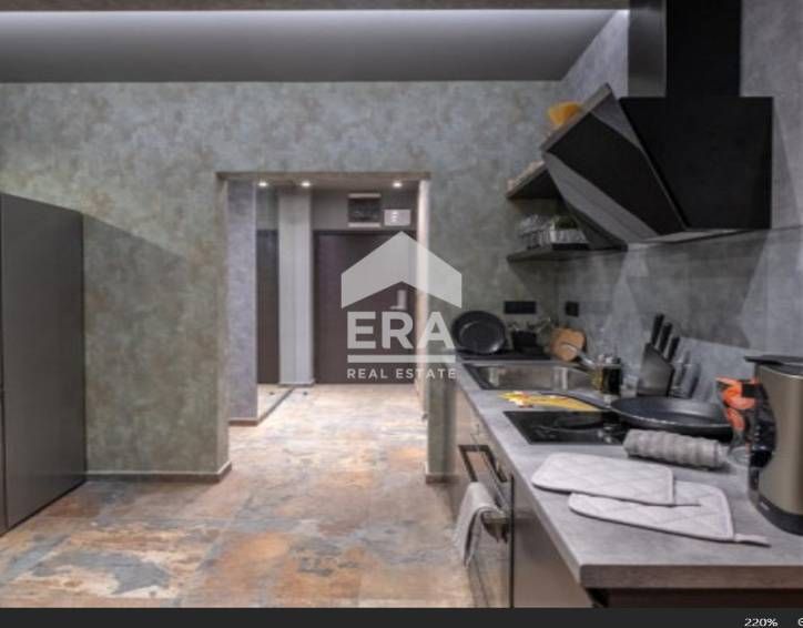 Продава се Тристаен апартамент в София, Център - 105 кв.м за 2761 €/кв.м - Снимка #4