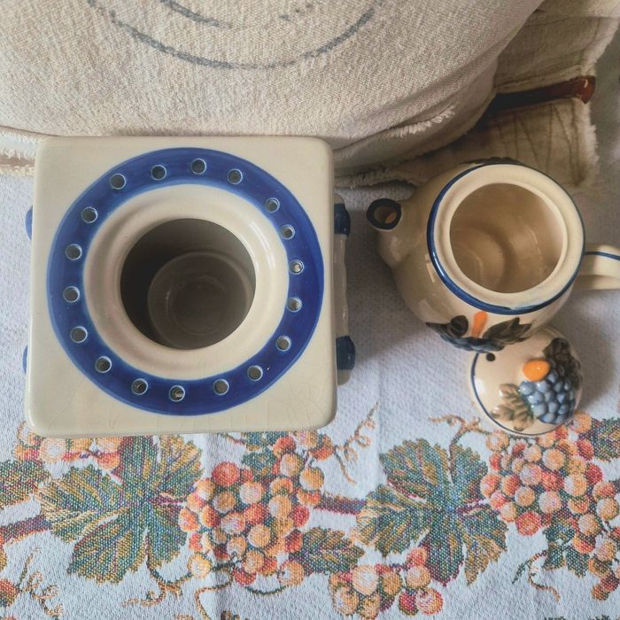 Керамичен чайник с поставка за затопляне