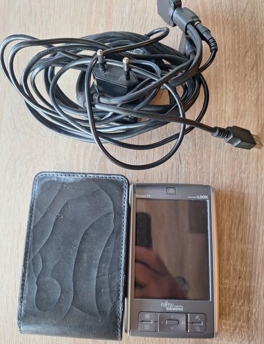 Vand Fujitsu-Siemens Pocket LOOX N560