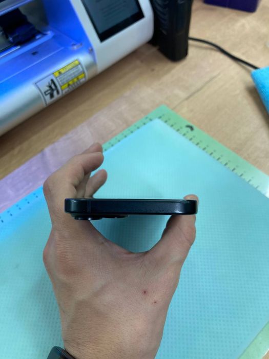 Iphone 15 128 гб, черный