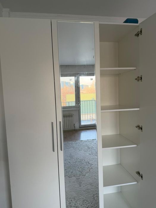 Продам вместительный большой шкаф