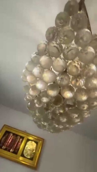 Продам люстру за 1000