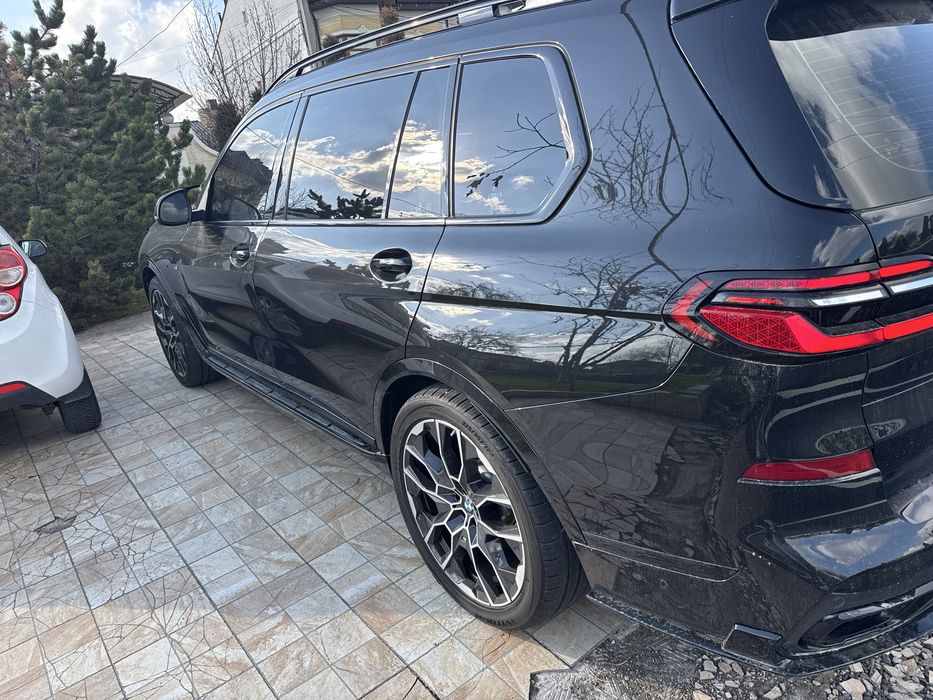 Bmw x7 x drive full pozitsa