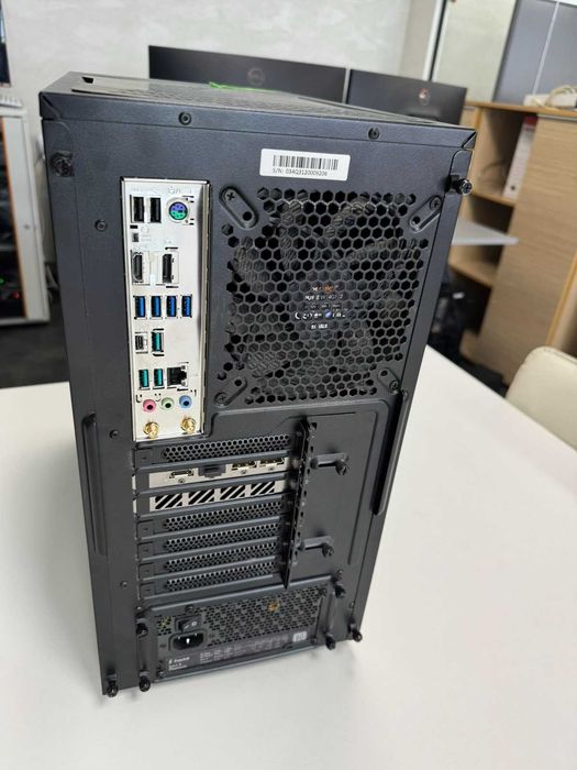 High‑End Desktop PC – Ryzen 9 7900X3D • RTX 4070 Ti SUPER • 32GB DDR5 6000MHz • 2TB NVMe