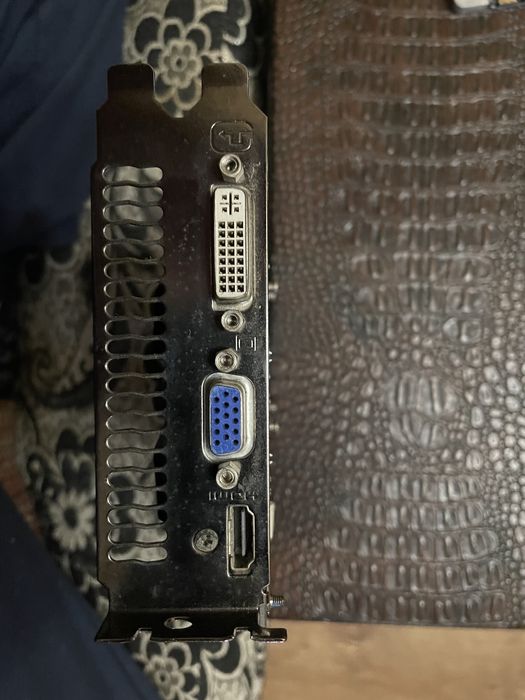 Видеокарта Asus Gt 440 1GB