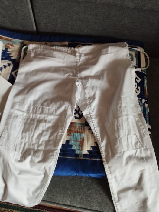 Продам десткое кимоно