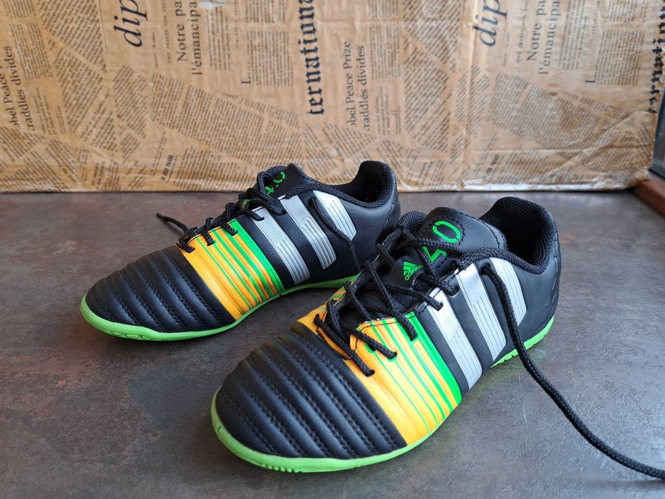 детски маратонкиAdidas кецове,футболни обувки,адидас,номер 34 за момче